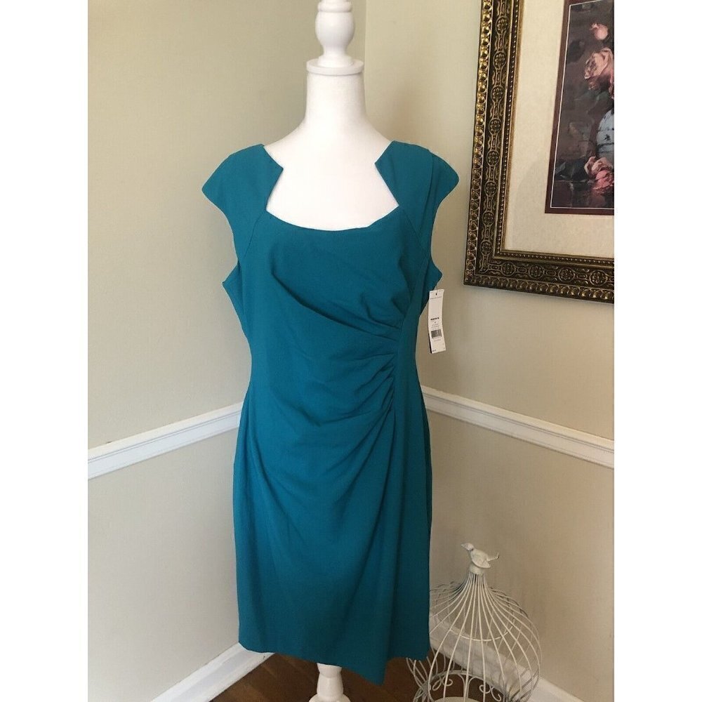 NWT Dana Buchman Size 14 Sheath Dress Cap Sleeve Ruching Stretch Teal